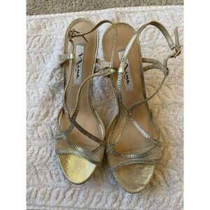 Nina Sparkly Sandal 10 M Heel Silver Metallic